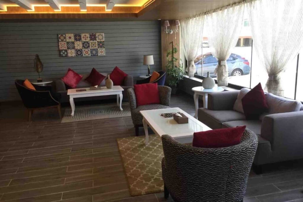 فندق جولدن بوجاري كيان فندق جولدن بوجاري كيان