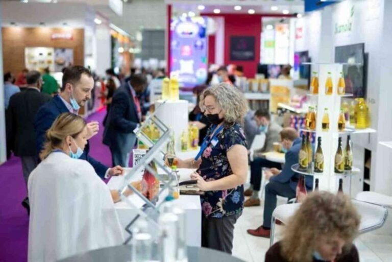 How an Event Photographer Handles Last-Minute Changes